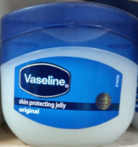 Veseline Skin Protecting Jelly