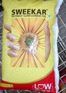 Sweekar Refined Sunflower Oil