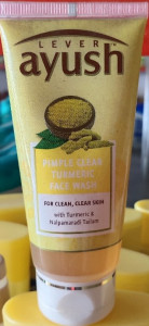 Pimple Clear Turmeric Face Wash