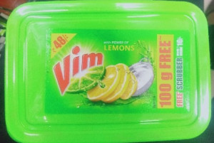 Vim With Lemon Bar